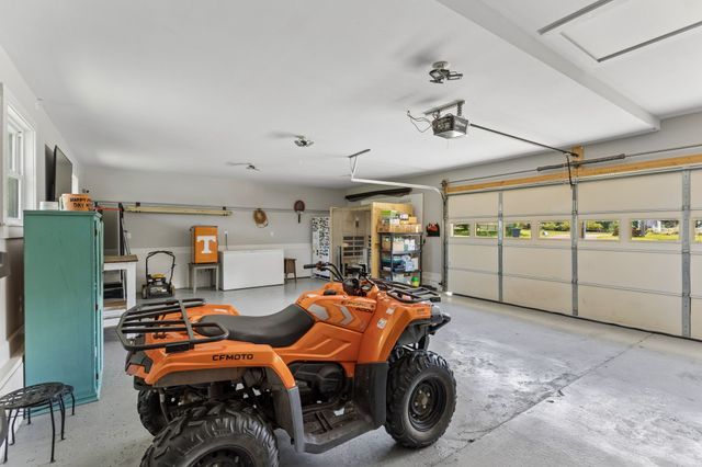 109 Indian Creek Rd, Hohenwald, TN 38462