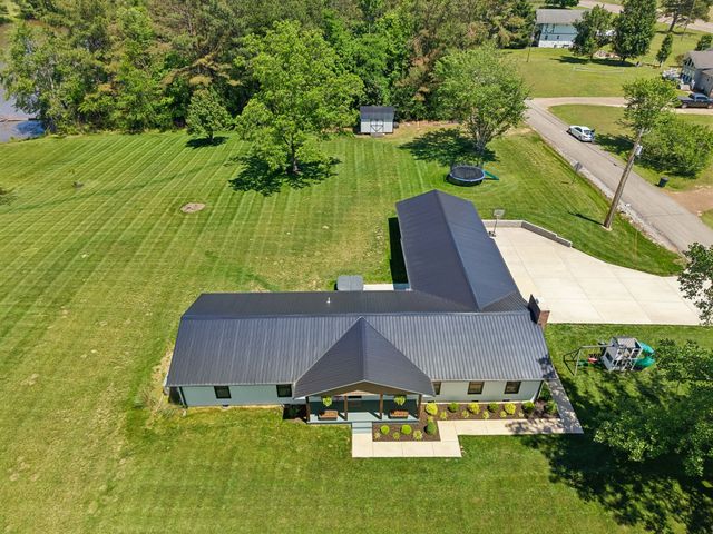 109 Indian Creek Rd, Hohenwald, TN 38462