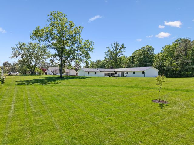 109 Indian Creek Rd, Hohenwald, TN 38462