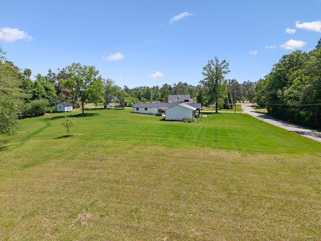 109 Indian Creek Rd, Hohenwald, TN 38462