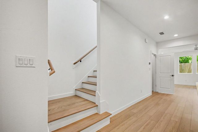 2713 Tierwester Street, Houston, TX 77004