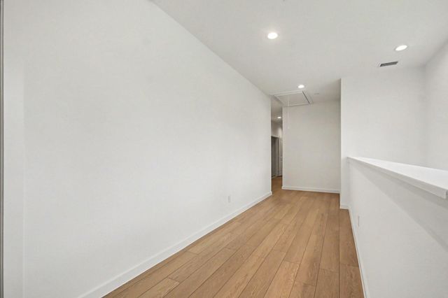2713 Tierwester Street, Houston, TX 77004