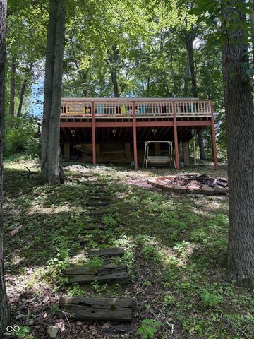 264 W Lakeview Drive, Nineveh, IN 46164