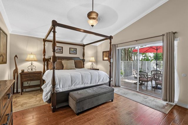 276 Swan Lane, Jupiter, FL 33458