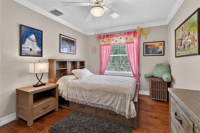 276 Swan Lane, Jupiter, FL 33458