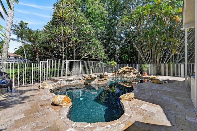 276 Swan Lane, Jupiter, FL 33458