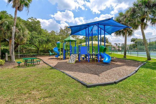 276 Swan Lane, Jupiter, FL 33458
