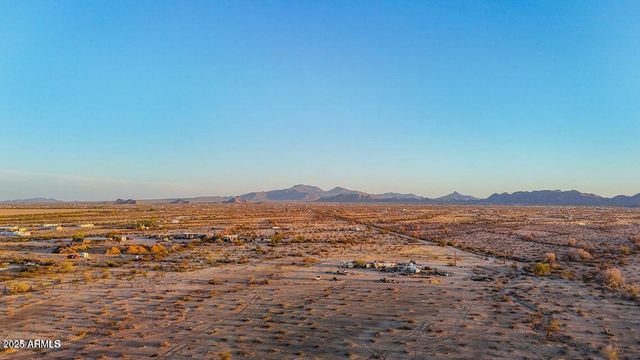 0 W Barnes Rd Lot B 1.25 Acres -- -, Maricopa, AZ 85139