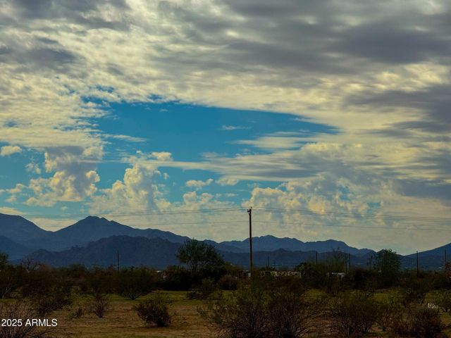 0 W Barnes Rd Lot B 1.25 Acres -- -, Maricopa, AZ 85139