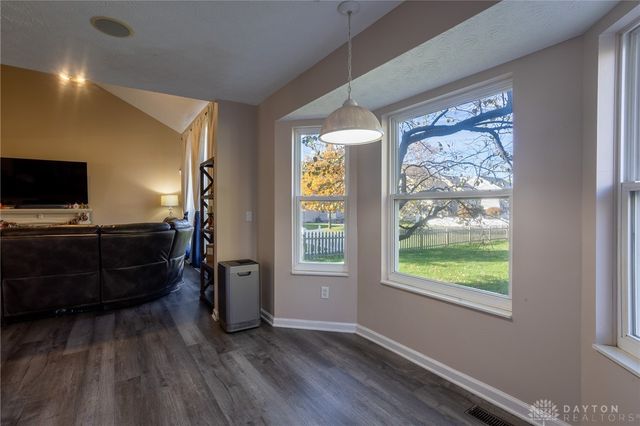 5165 Summerset Drive, Tipp City, OH 45371