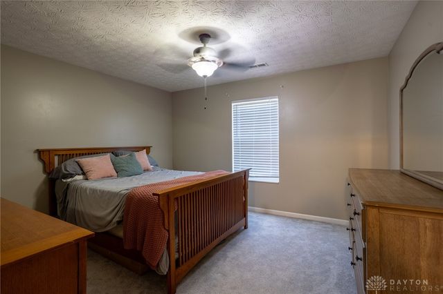 5165 Summerset Drive, Tipp City, OH 45371