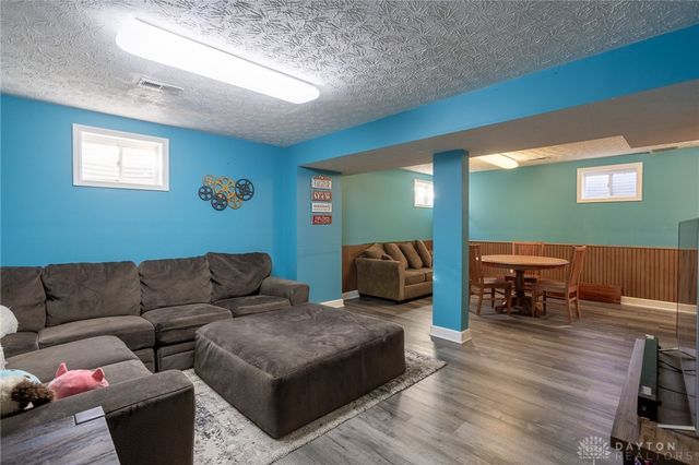 5165 Summerset Drive, Tipp City, OH 45371