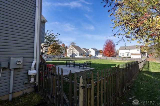 5165 Summerset Drive, Tipp City, OH 45371