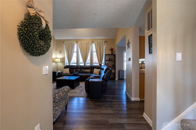 5165 Summerset Drive, Tipp City, OH 45371