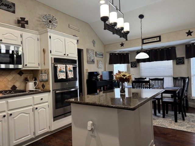 3005 Chaha Road, Rowlett, TX 75088