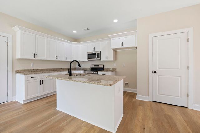 1717 Edwards Road, Woodruff, SC 29388