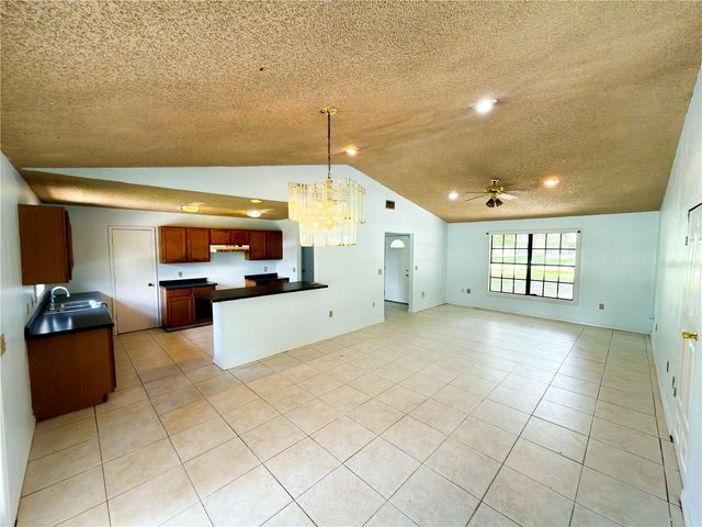 415 3RD STREET W, Zolfo Springs, FL 33890