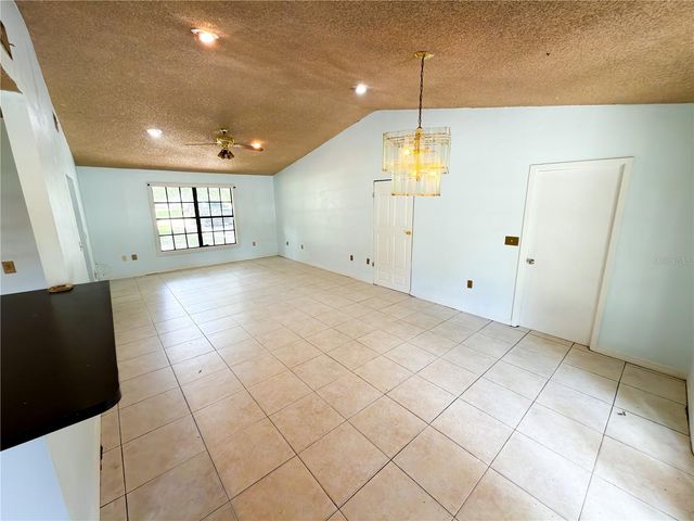 415 3RD STREET W, Zolfo Springs, FL 33890