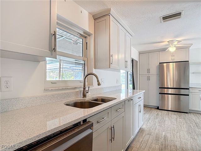 1642 Mansville TER, North Fort Myers, FL 33903