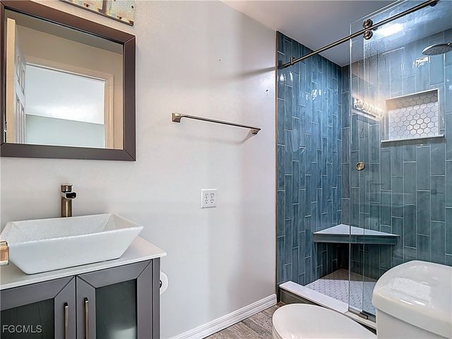 1642 Mansville TER, North Fort Myers, FL 33903