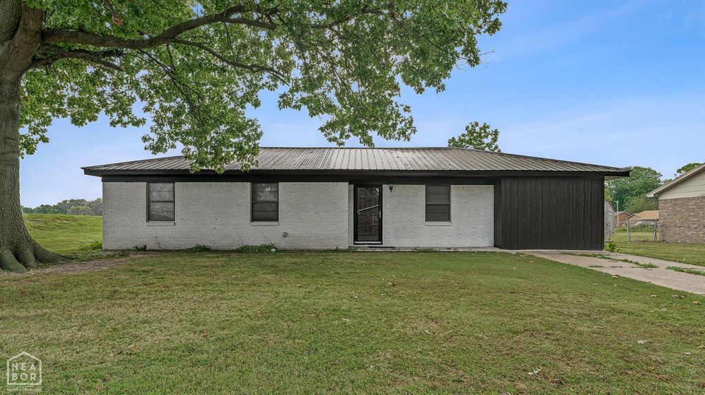 101 Carriage Drive, Osceola, AR 72370