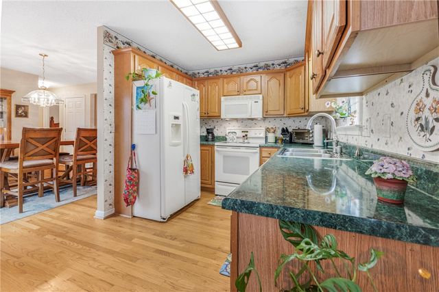 2000 Ridgeview Lane, Seneca, SC 29678