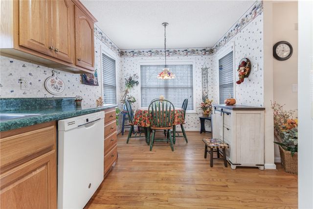 2000 Ridgeview Lane, Seneca, SC 29678