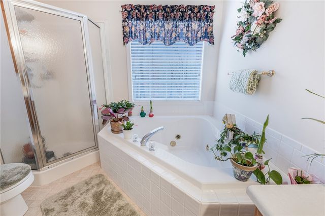 2000 Ridgeview Lane, Seneca, SC 29678