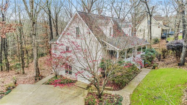 2000 Ridgeview Lane, Seneca, SC 29678