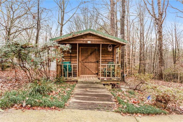 2000 Ridgeview Lane, Seneca, SC 29678