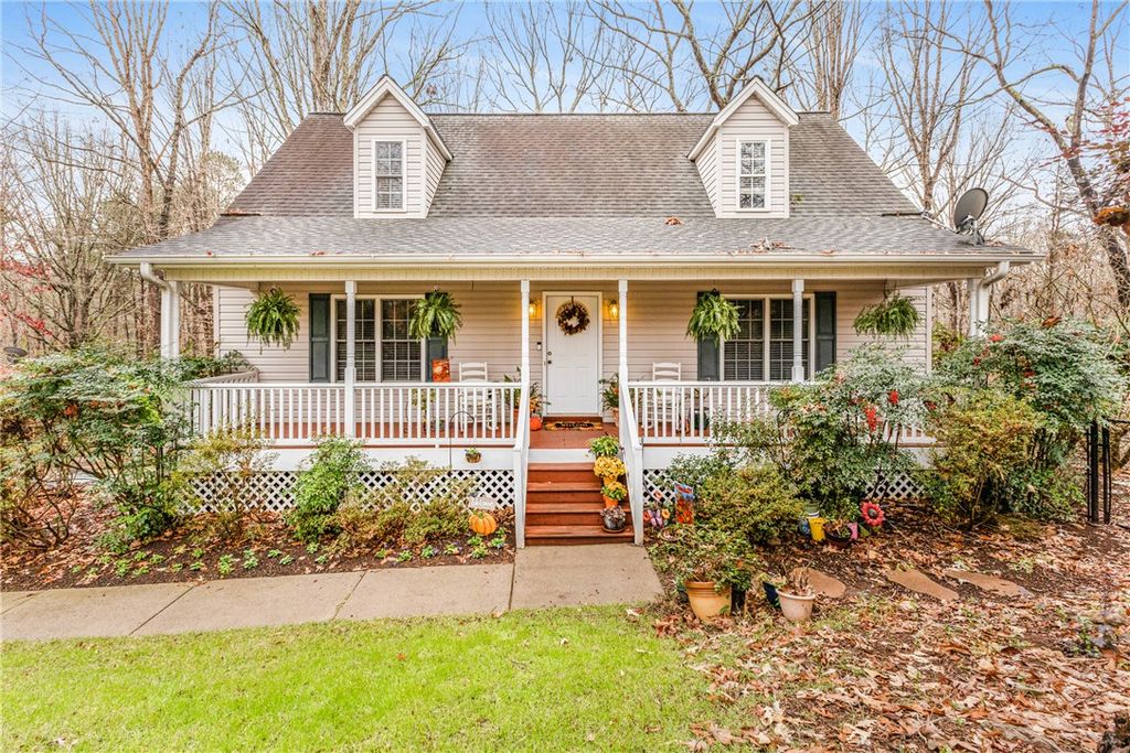 2000 Ridgeview Lane, Seneca, SC 29678