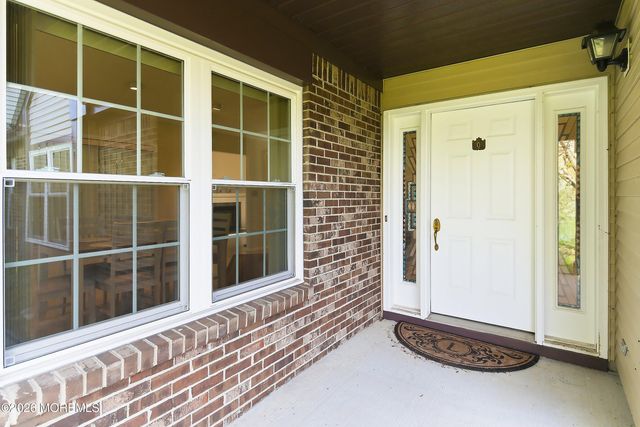 19 Ingram Drive, Monroe, NJ 08831