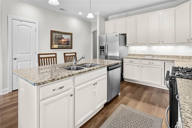212 Meridian Way, Seneca, SC 29672