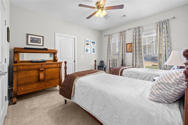 212 Meridian Way, Seneca, SC 29672