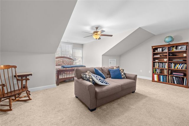 212 Meridian Way, Seneca, SC 29672