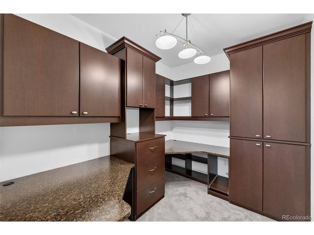 9039 E Panorama Cir C-408, Englewood, CO 80112