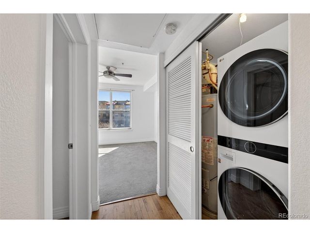 9039 E Panorama Cir C-408, Englewood, CO 80112