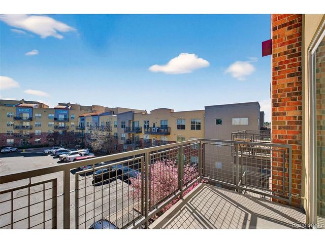 9039 E Panorama Cir C-408, Englewood, CO 80112