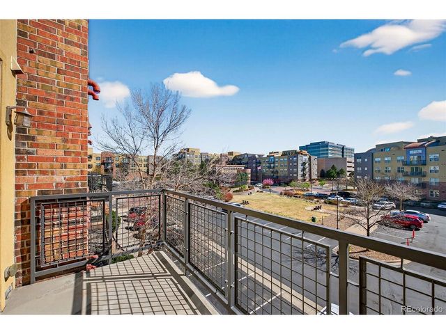 9039 E Panorama Cir C-408, Englewood, CO 80112