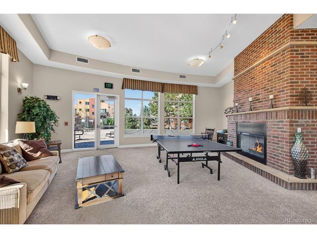 9039 E Panorama Cir C-408, Englewood, CO 80112