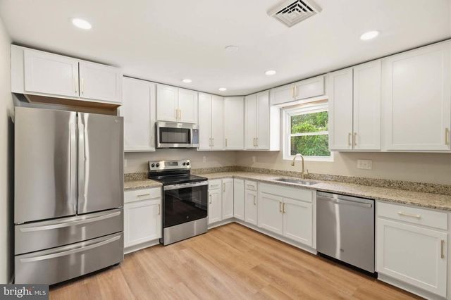8643 RIDGE RD, Ellicott City, MD 21043