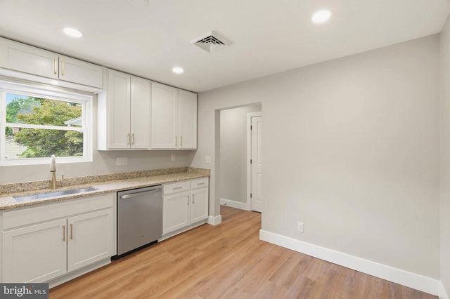 8643 RIDGE RD, Ellicott City, MD 21043