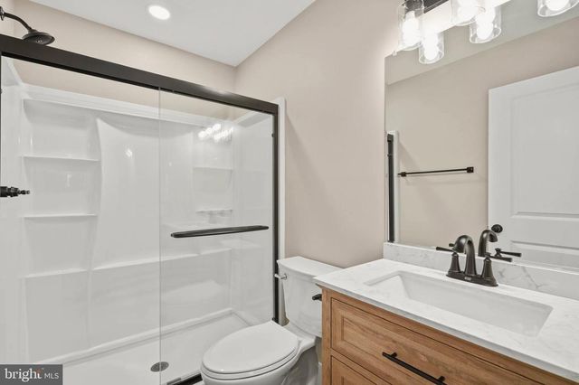 8643 RIDGE RD, Ellicott City, MD 21043