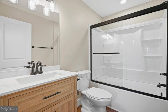 8643 RIDGE RD, Ellicott City, MD 21043