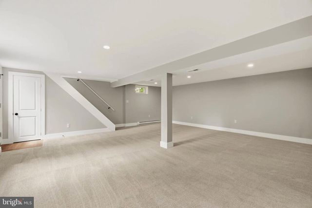 8643 RIDGE RD, Ellicott City, MD 21043