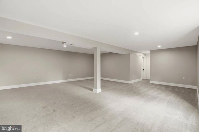 8643 RIDGE RD, Ellicott City, MD 21043