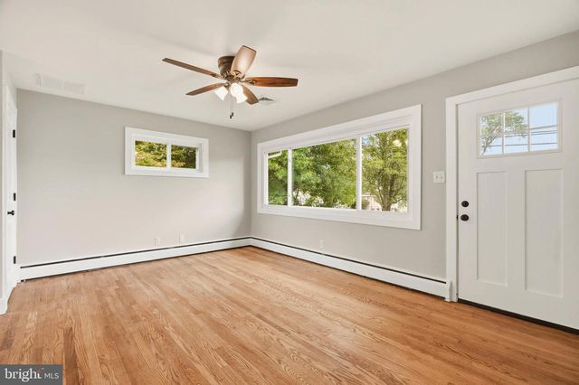 8643 RIDGE RD, Ellicott City, MD 21043