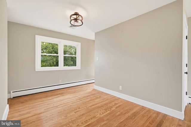 8643 RIDGE RD, Ellicott City, MD 21043