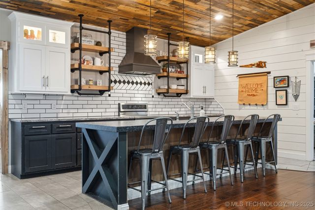 29550 S 4240 Road, Inola, OK 74036