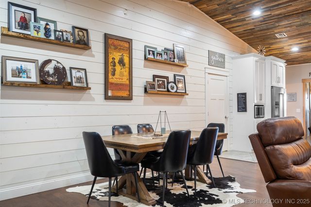 29550 S 4240 Road, Inola, OK 74036